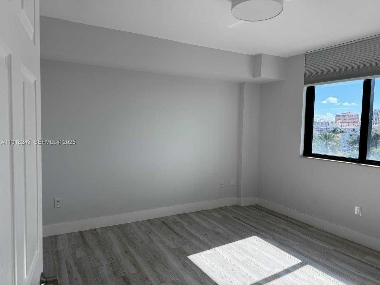 Small Image of 1300 PONCE DE LEON BLVD #510, Coral Gables Number 13