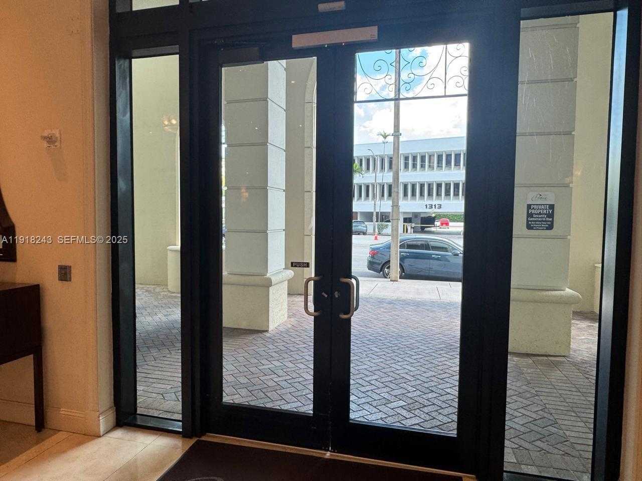 Small Image of 1300 PONCE DE LEON BLVD #510, Coral Gables Number 2