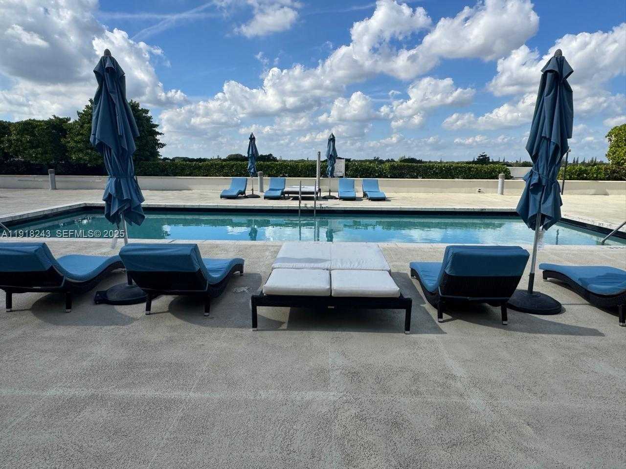 Small Image of 1300 PONCE DE LEON BLVD #510, Coral Gables Number 20