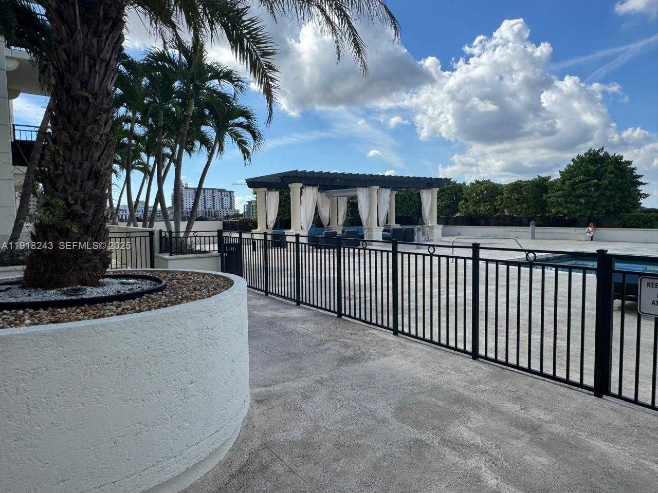 Small Image of 1300 PONCE DE LEON BLVD #510, Coral Gables Number 23