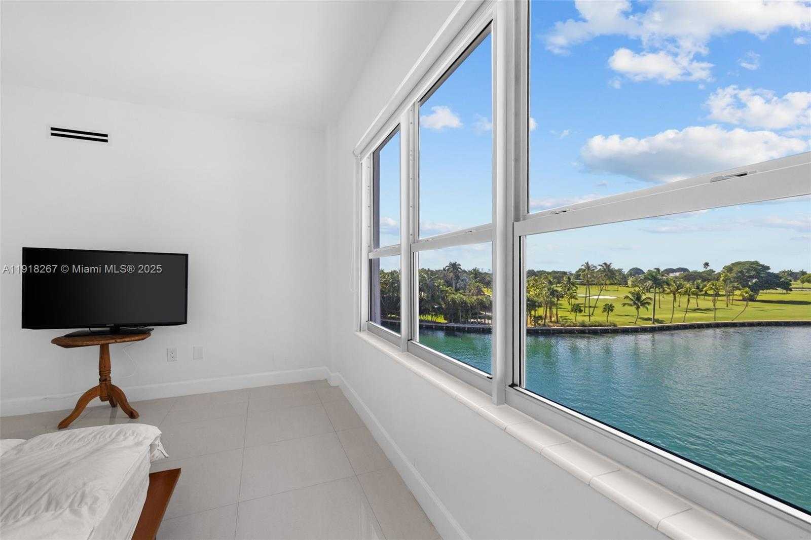 Small Image of 9102 WEST BAY HARBOR DR #5D, Bay Harbor Islands Number 30