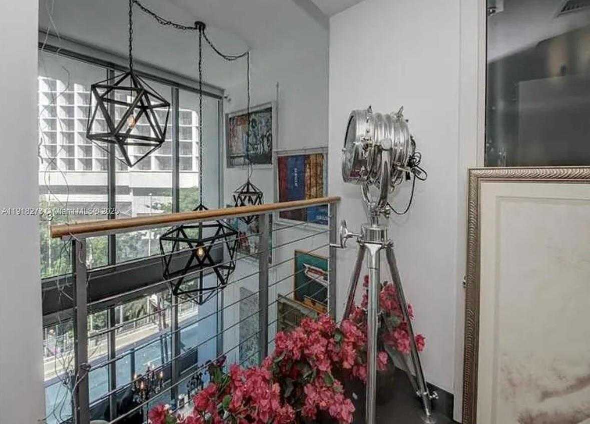 Small Image of 200 BISCAYNE BOULEVARD WAY #501, Miami Number 13