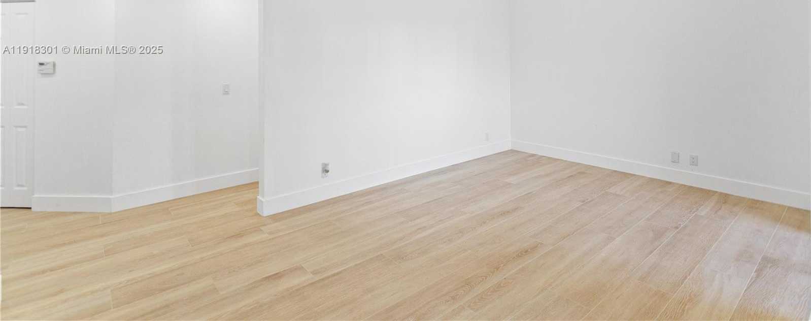 Small Image of 6225 NORTH WEST 171ST ST #6225, Hialeah Number 15