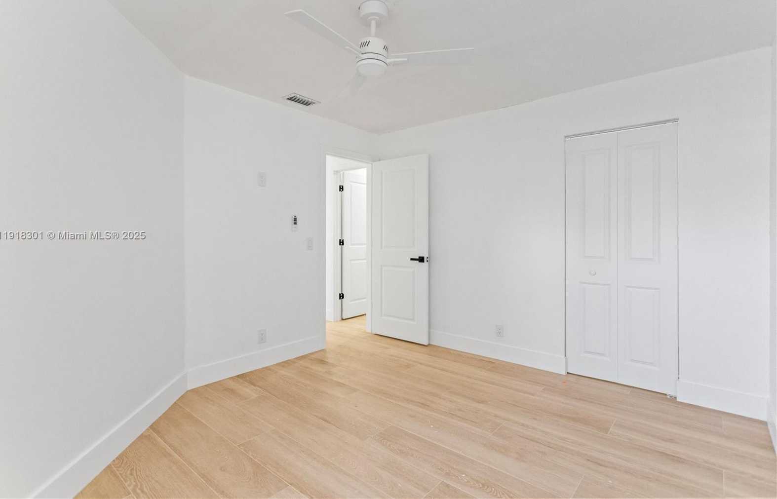 Small Image of 6225 NORTH WEST 171ST ST #6225, Hialeah Number 25