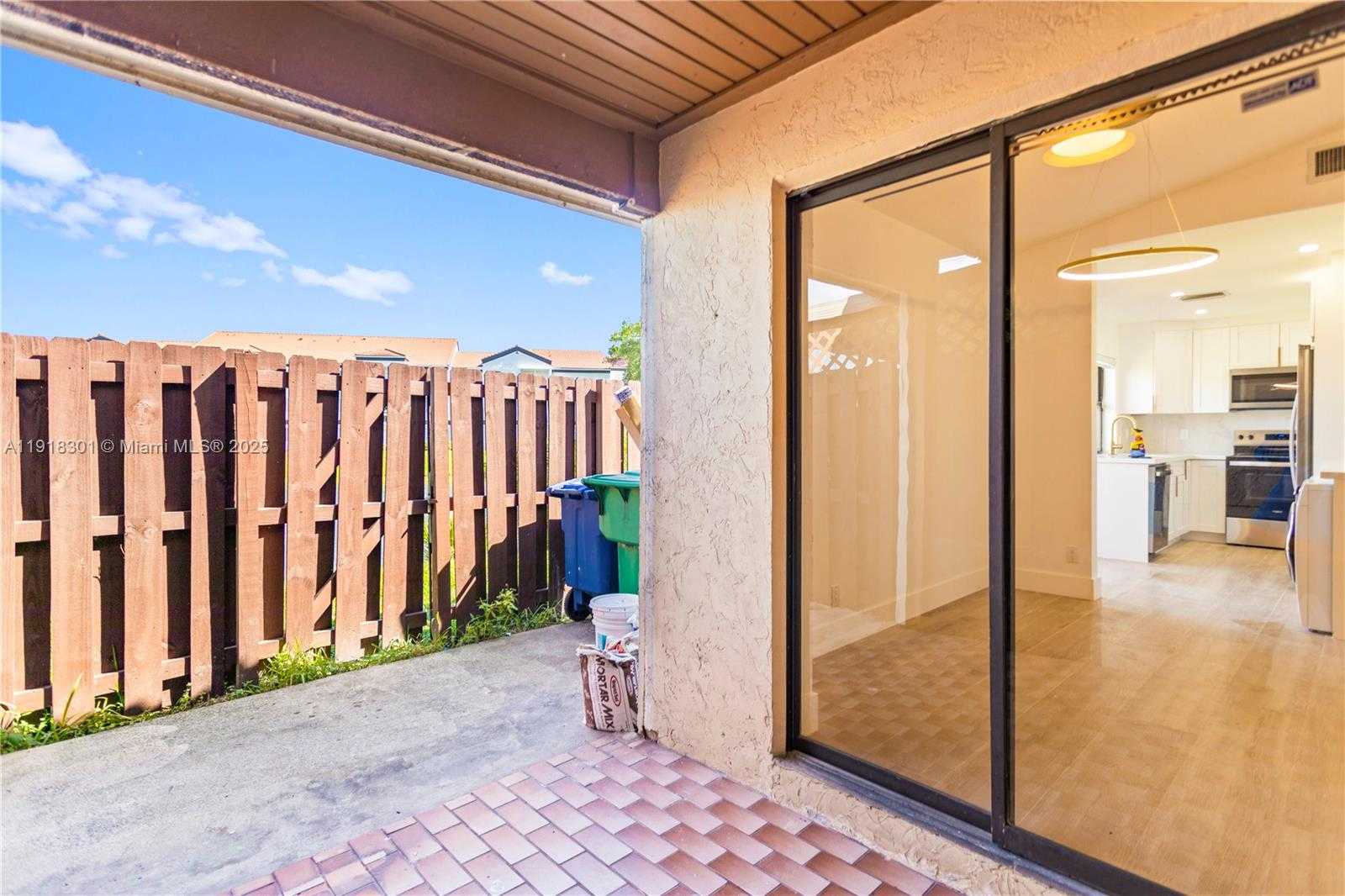 Small Image of 6225 NORTH WEST 171ST ST #6225, Hialeah Number 36