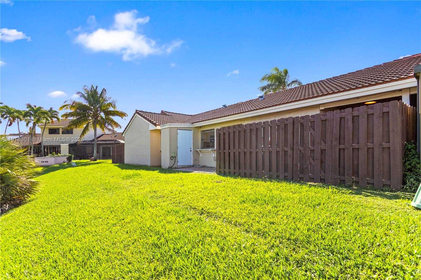 Small Image of 6225 NORTH WEST 171ST ST #6225, Hialeah Number 43