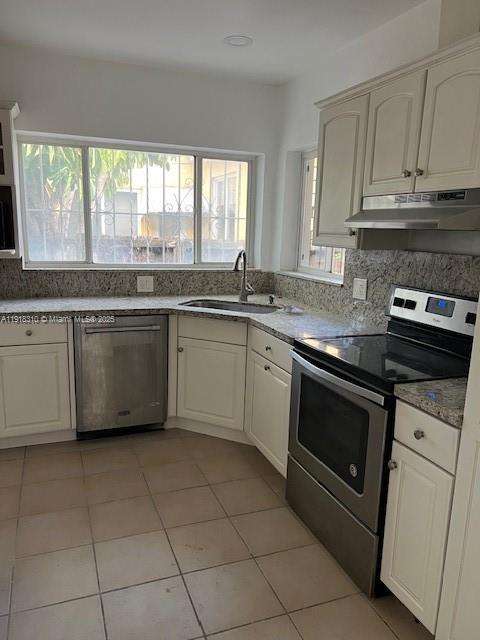 Small Image of 1860 SOUTH WEST 4TH AVE, Miami Number 3