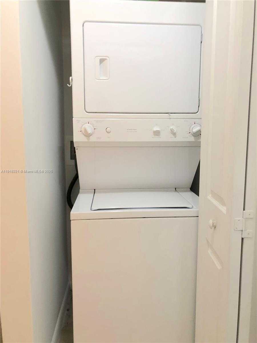 Small Image of 7350 SOUTH WEST 89TH ST #408S, Miami Number 9