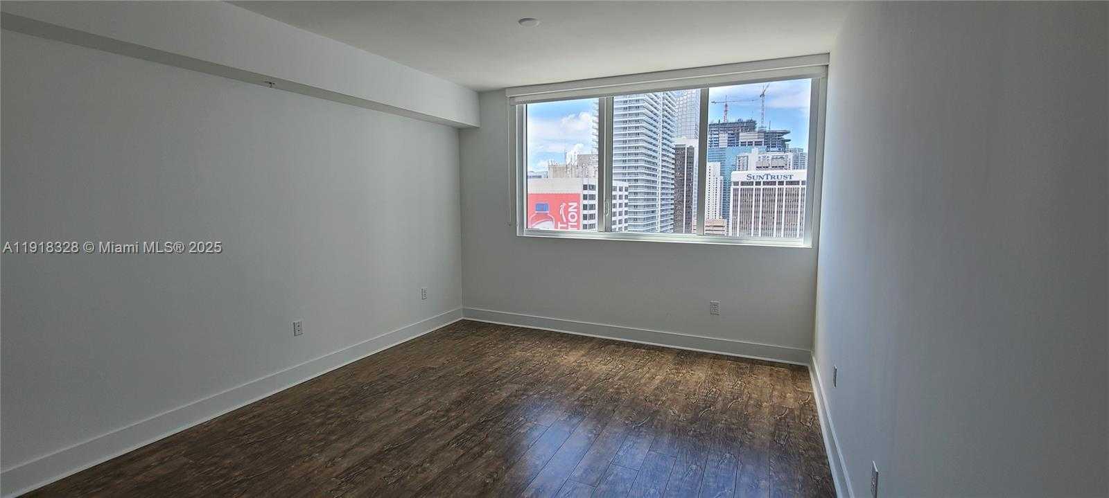 Small Image of 244 BISCAYNE BLVD #3109, Miami Number 15