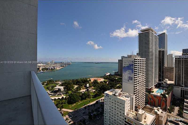 Small Image of 244 BISCAYNE BLVD #3109, Miami Number 28