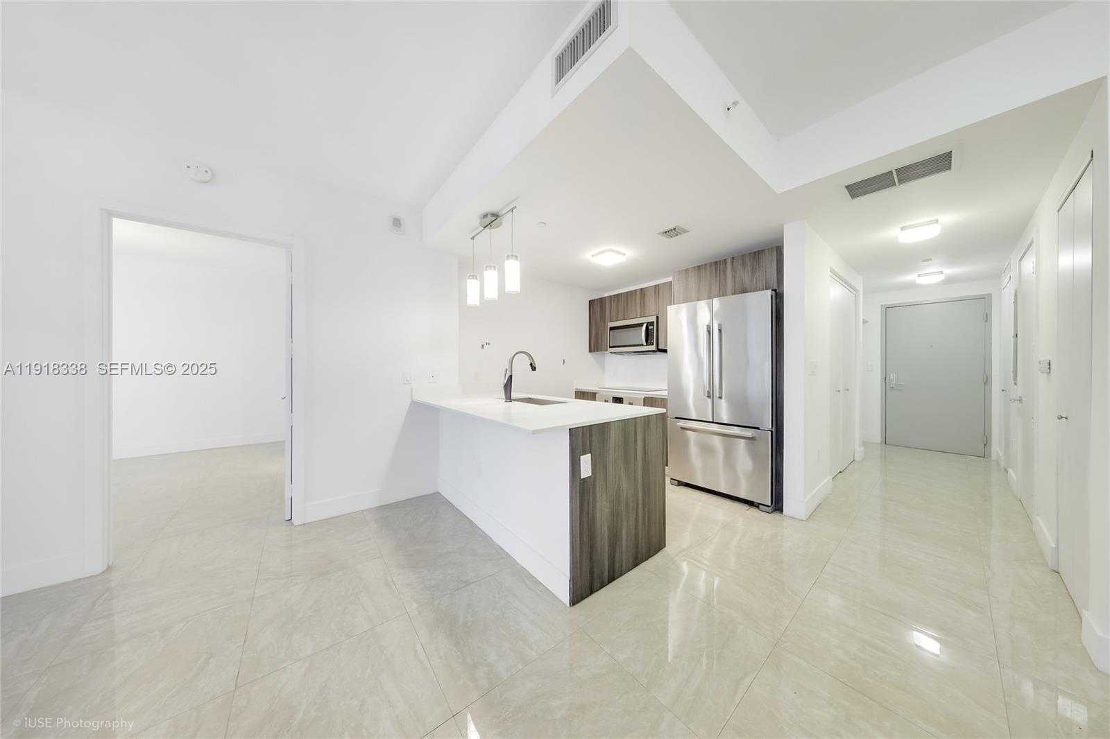 Small Image of 488 NORTH EAST 18TH ST #2304, Miami Number 6