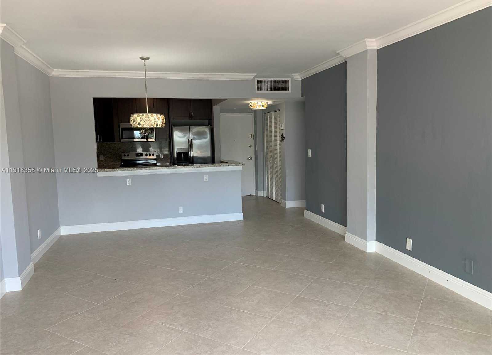 Small Image of 1455 NORTH TREASURE DR #2M, North Bay Village Number 3