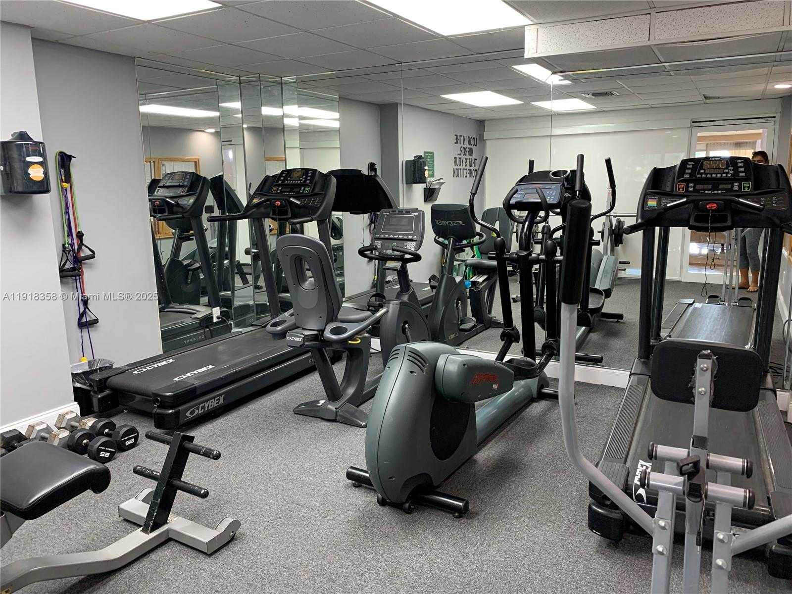 Small Image of 1455 NORTH TREASURE DR #2M, North Bay Village Number 32