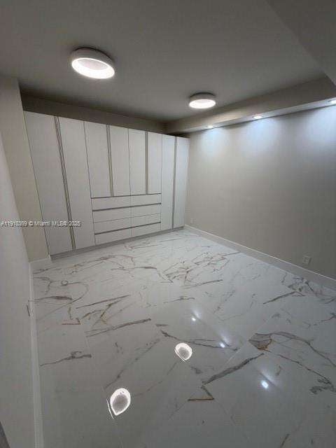 Small Image of 19707 TURNBERRY WAY #20L, Aventura Number 12