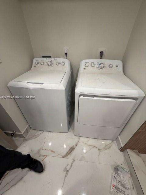 Small Image of 19707 TURNBERRY WAY #20L, Aventura Number 15