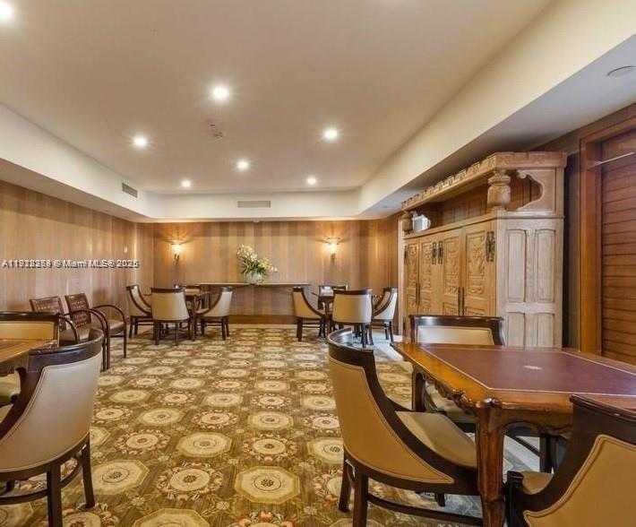 Small Image of 19707 TURNBERRY WAY #20L, Aventura Number 39