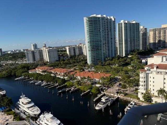 Small Image of 19707 TURNBERRY WAY #20L, Aventura Number 42