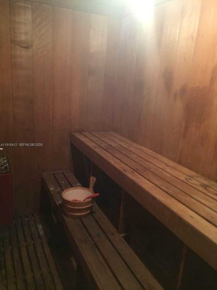 Small Image of Hallandale Beach Number 17