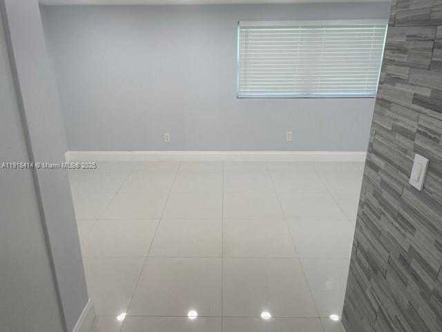 Small Image of 40 NORTH EAST 48TH CT #1, Oakland Park Number 12