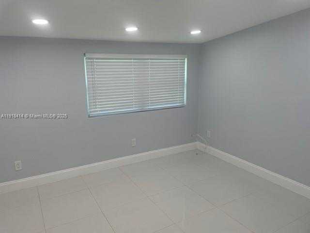 Small Image of 40 NORTH EAST 48TH CT #1, Oakland Park Number 13