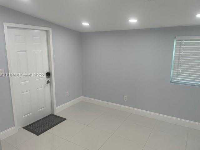 Small Image of 40 NORTH EAST 48TH CT #1, Oakland Park Number 14