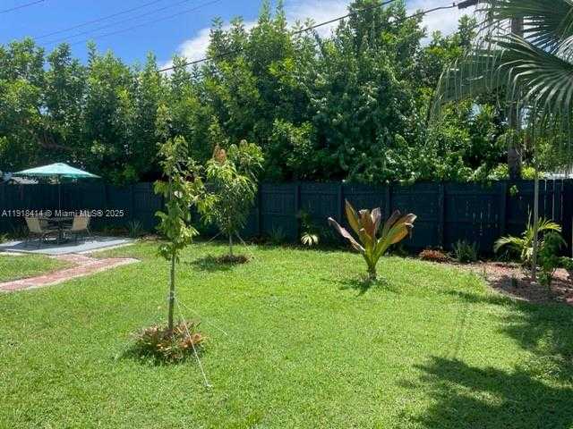 Small Image of 40 NORTH EAST 48TH CT #1, Oakland Park Number 26
