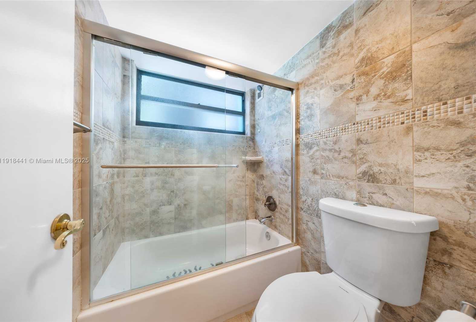 Small Image of 2841 NORTH EAST 163RD ST #215, North Miami Beach Number 15