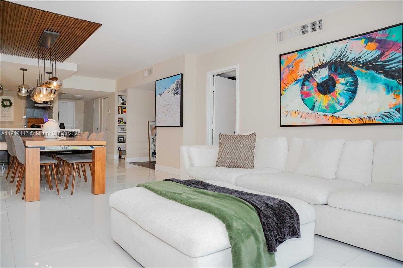 Small Image of 3375 NORTH COUNTRY CLUB DR #205, Aventura Number 15