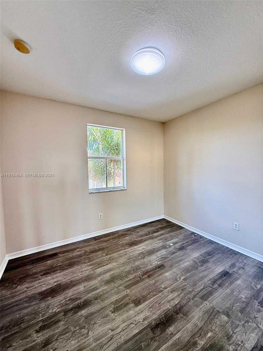 Small Image of 8528 SOUTH WEST 166TH PL #8528, Miami Number 25