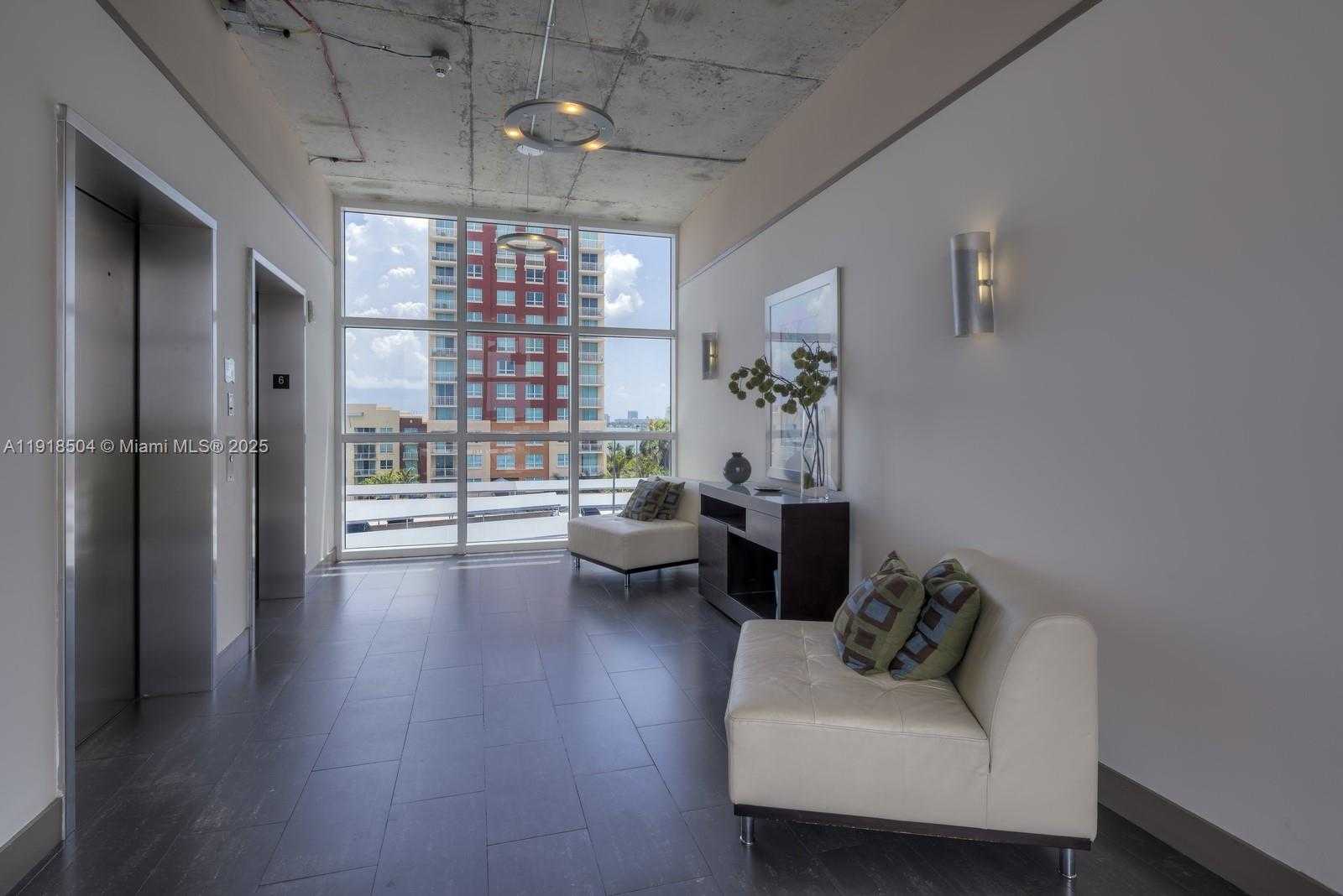 Small Image of 2001 BISCAYNE BLVD #2409, Miami Number 34