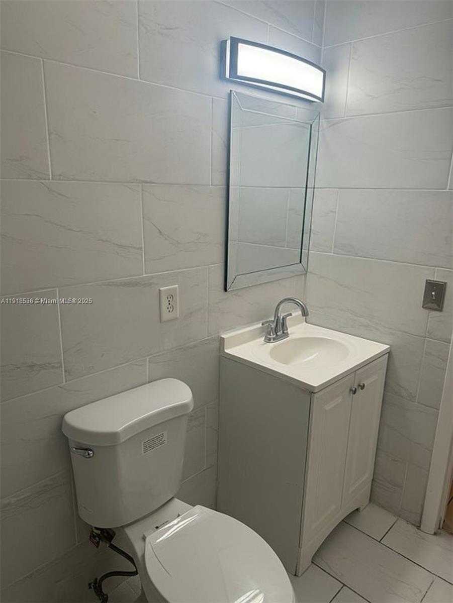 Small Image of 9453 SOUTH WEST 76TH ST #S7, Miami Number 3