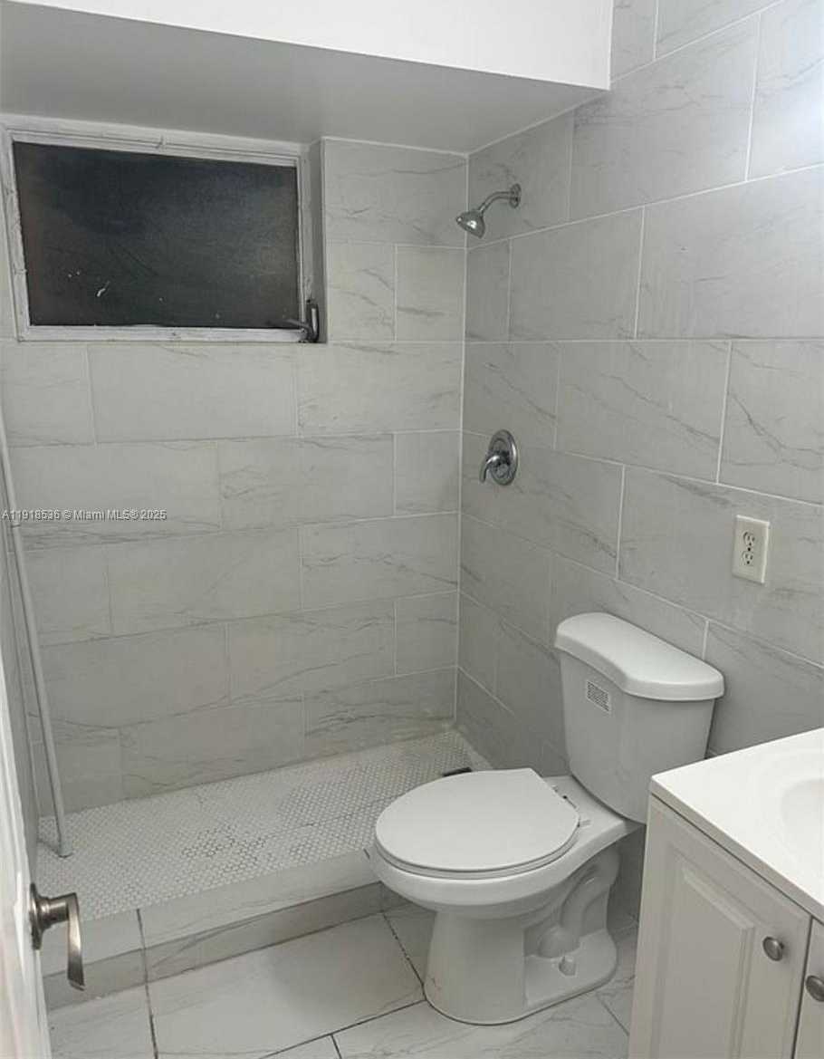 Small Image of 9453 SOUTH WEST 76TH ST #S7, Miami Number 4