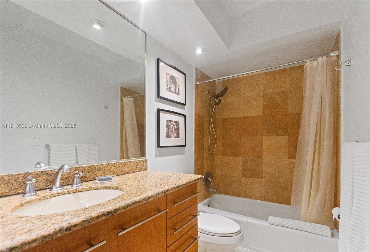 Small Image of Miami Beach Number 14