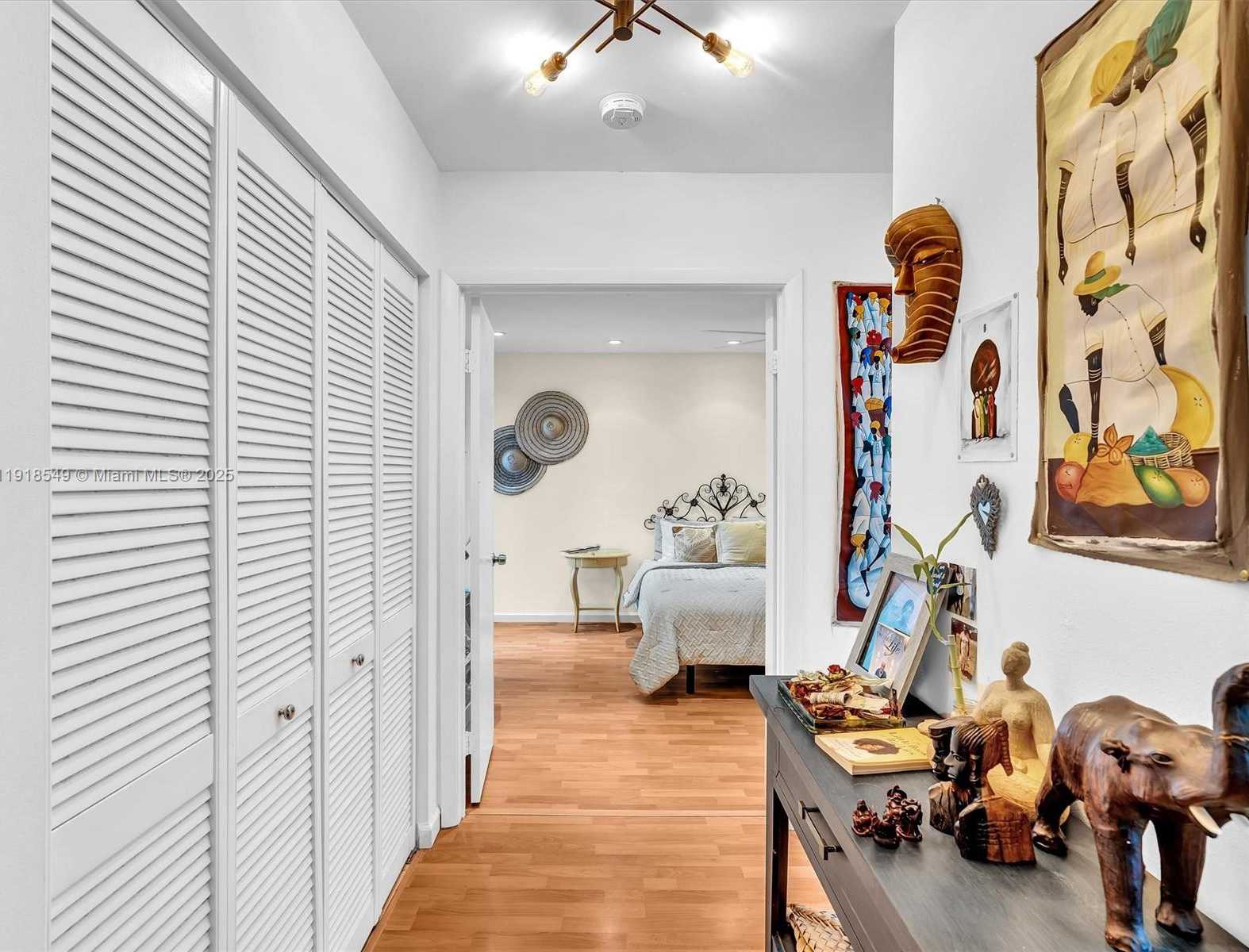 Small Image of 3558 MAGELLAN CIR #133, Aventura Number 19