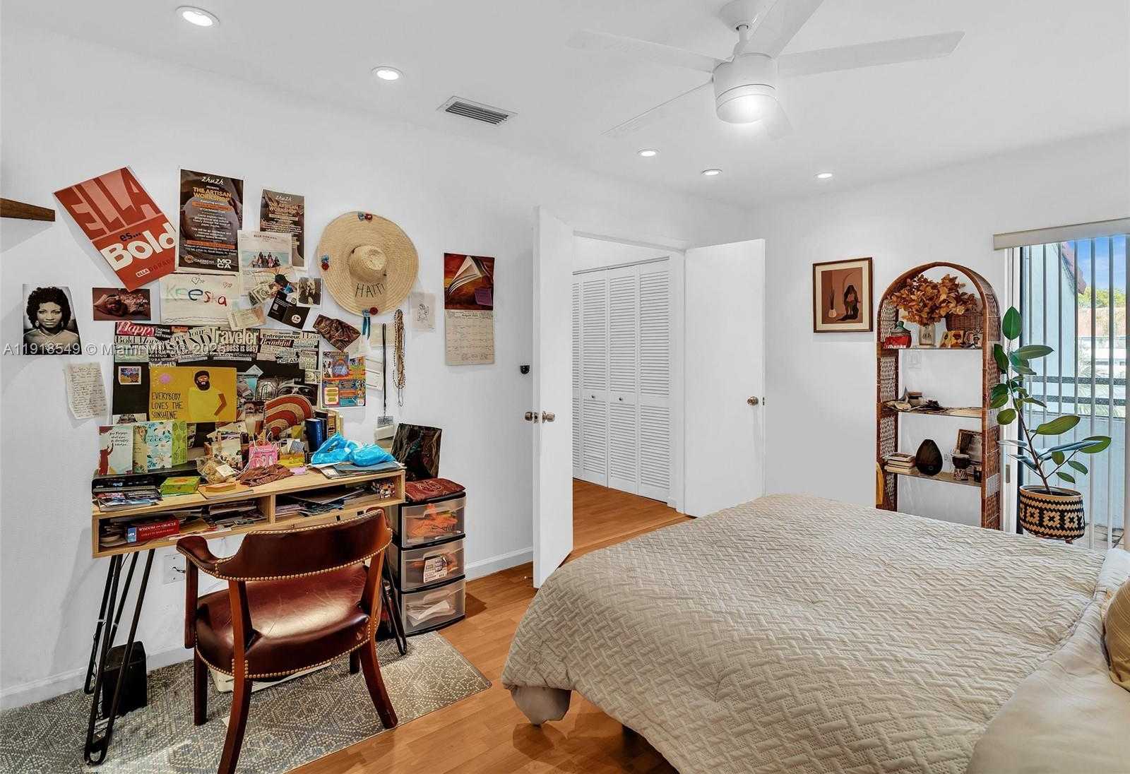 Small Image of 3558 MAGELLAN CIR #133, Aventura Number 27