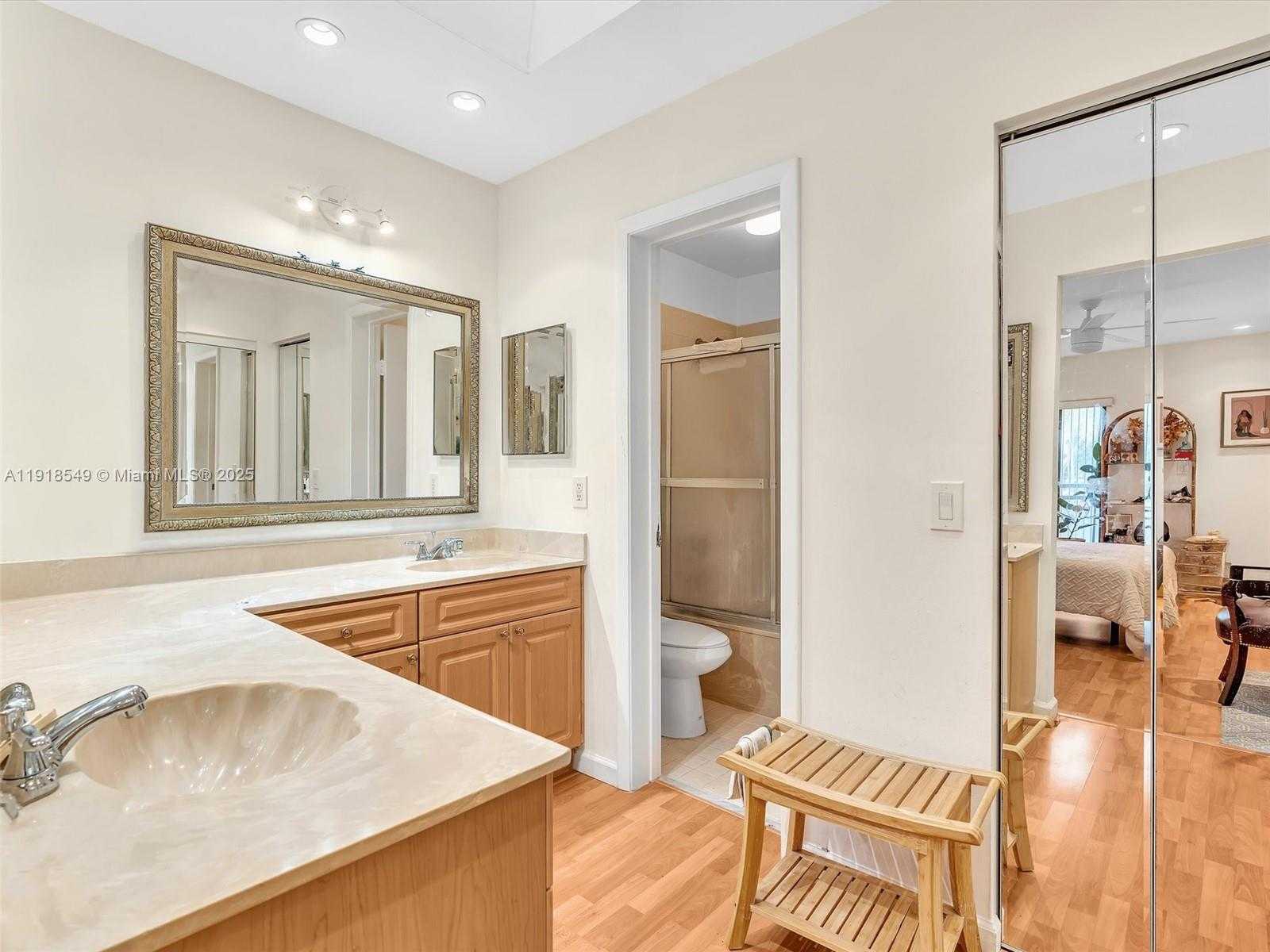 Small Image of 3558 MAGELLAN CIR #133, Aventura Number 30