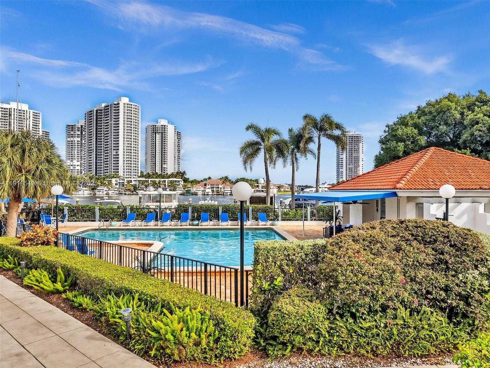 Small Image of 3558 MAGELLAN CIR #133, Aventura Number 51