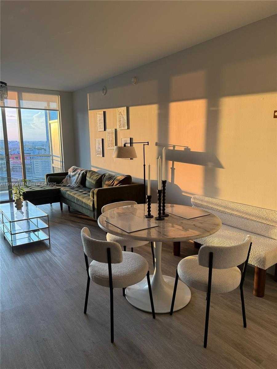 Small Image of 90 SOUTH WEST 3RD ST #2108, Miami Number 3