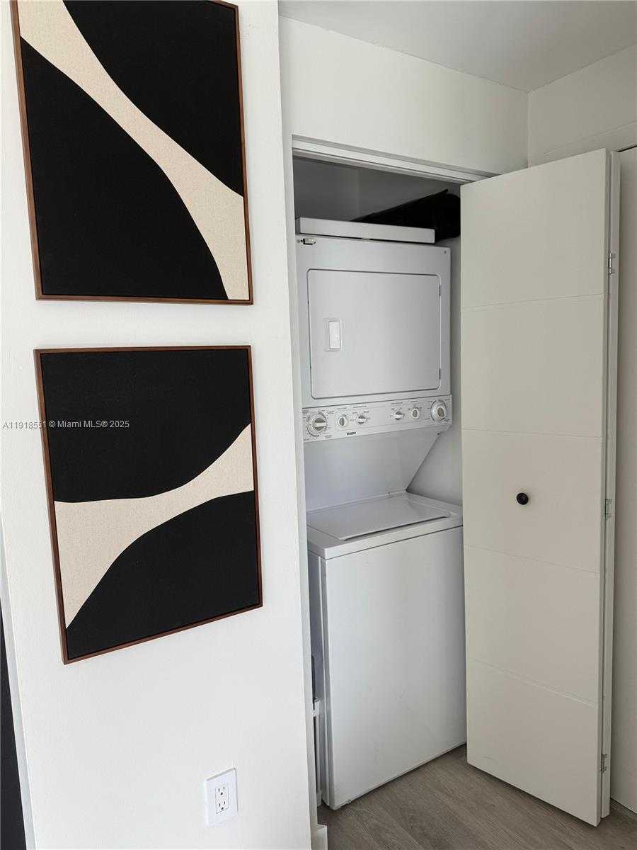 Small Image of 90 SOUTH WEST 3RD ST #2108, Miami Number 9