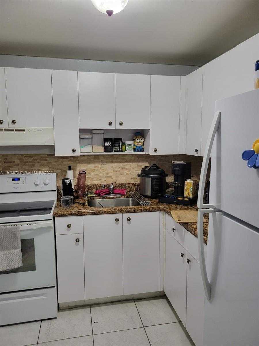Small Image of 1755 WEST 60TH ST #D304, Hialeah Number 12