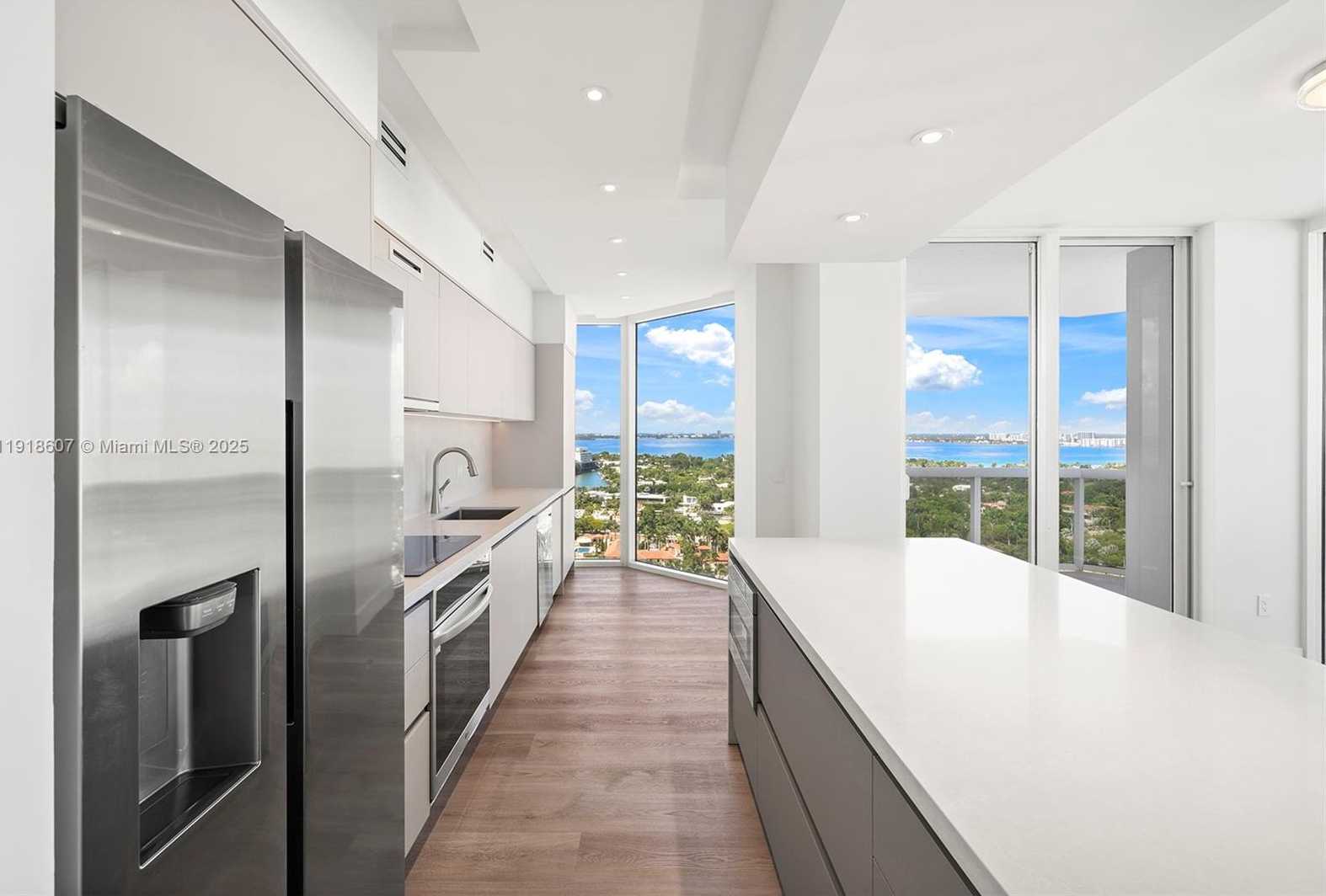 Small Image of 4779 NORTH WEST COLLINS AVE #2407, Miami Beach Number 10