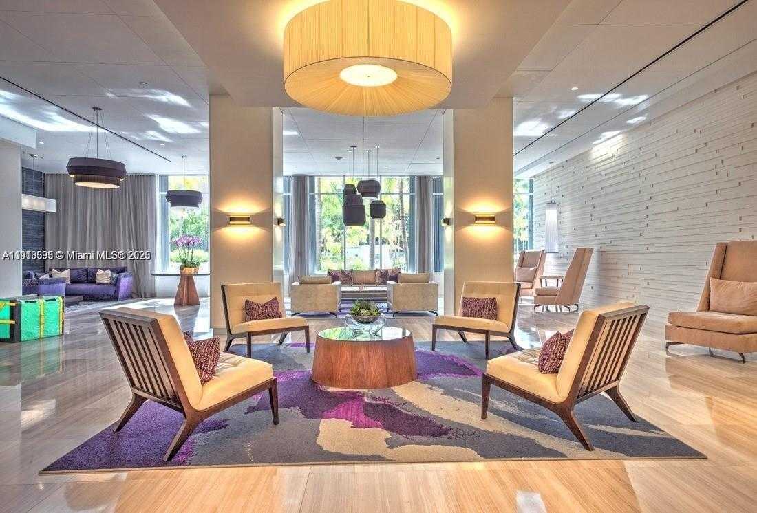 Small Image of 100 BAYVIEW DR #1510, Sunny Isles Beach Number 13