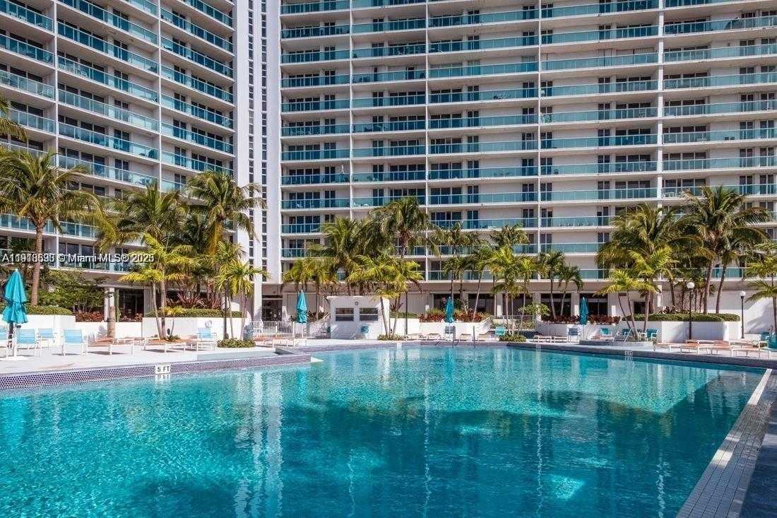 Small Image of 100 BAYVIEW DR #1510, Sunny Isles Beach Number 20