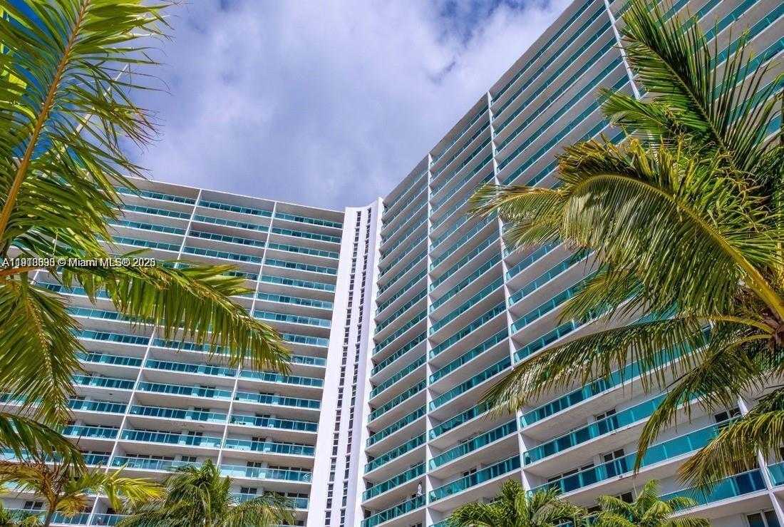 Small Image of 100 BAYVIEW DR #1510, Sunny Isles Beach Number 21