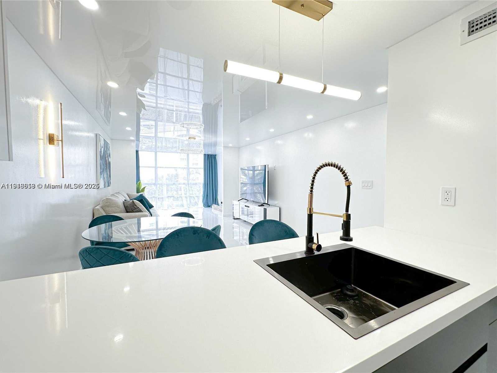 Small Image of 501 THREE ISLANDS BLVD #515, Hallandale Beach Number 8