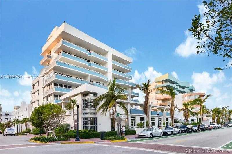Small Image of 200 OCEAN DR #3C, Miami Beach Number 2