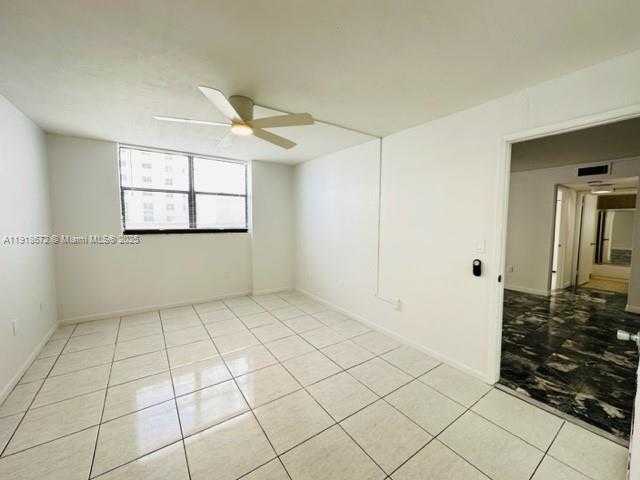 Small Image of 1621 COLLINS AVE #706, Miami Beach Number 11