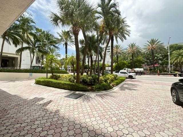 Small Image of 1621 COLLINS AVE #706, Miami Beach Number 30