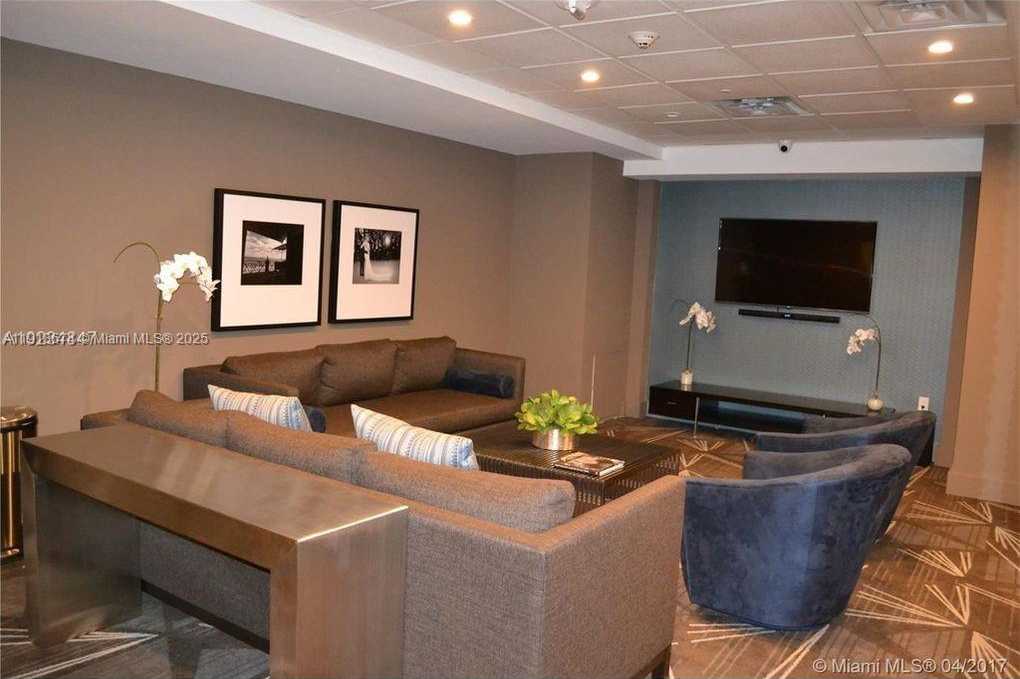 Small Image of 5701 COLLINS AVE #808, Miami Beach Number 38