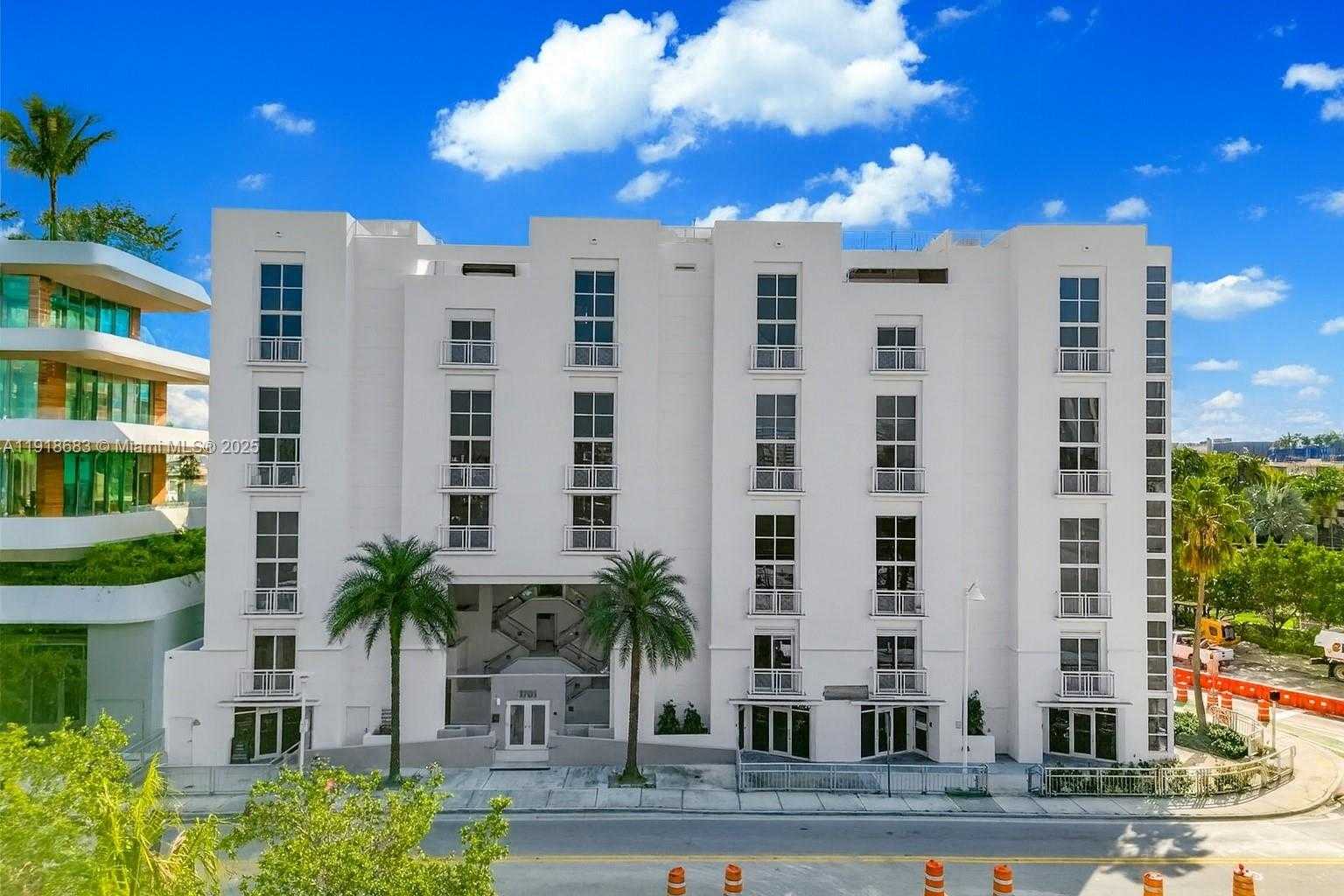 Small Image of 1701 SUNSET HARBOUR DR #F408, Miami Beach Number 10